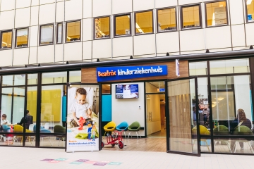 ingang polkliniek Beatrix Kinderziekenhius