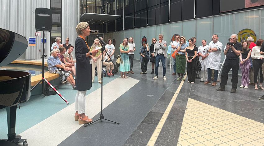 expositie een gebaar in beeld - opening