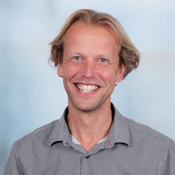T. Hoogeveen