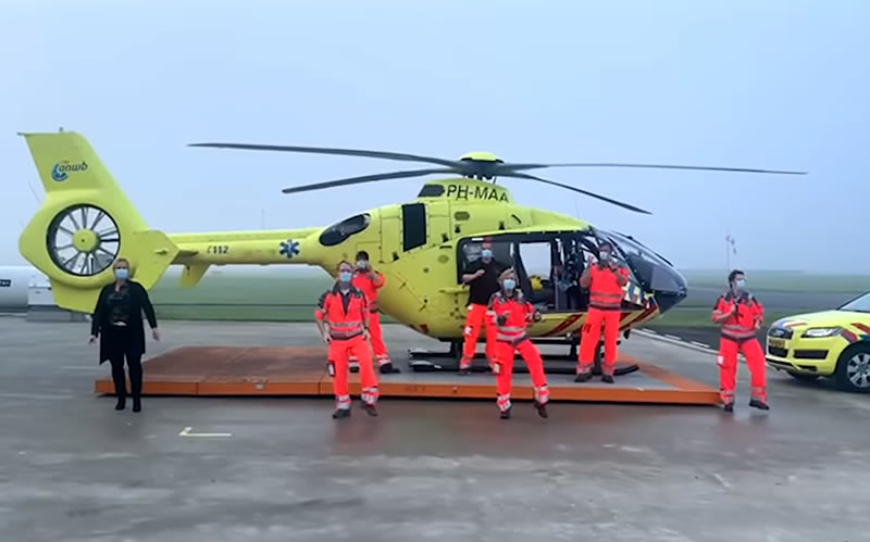 Jerusamchallenge dansen voor de helicopter