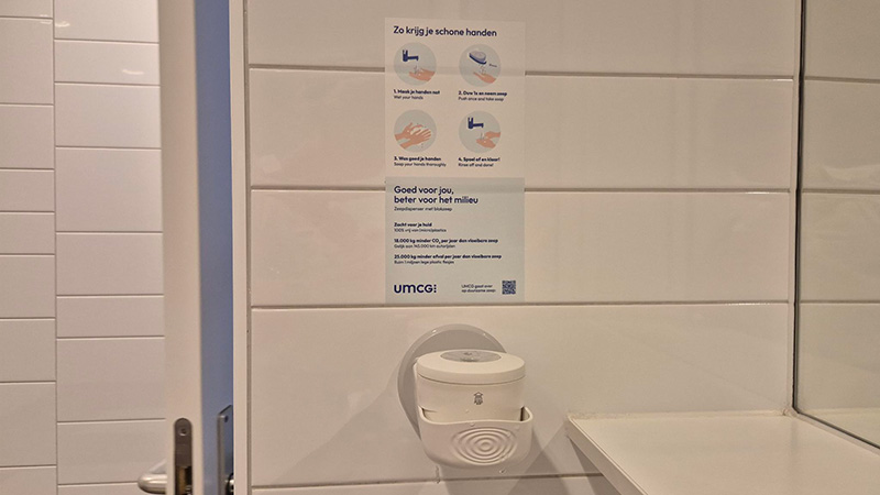 Zeepdispenser gebruiken